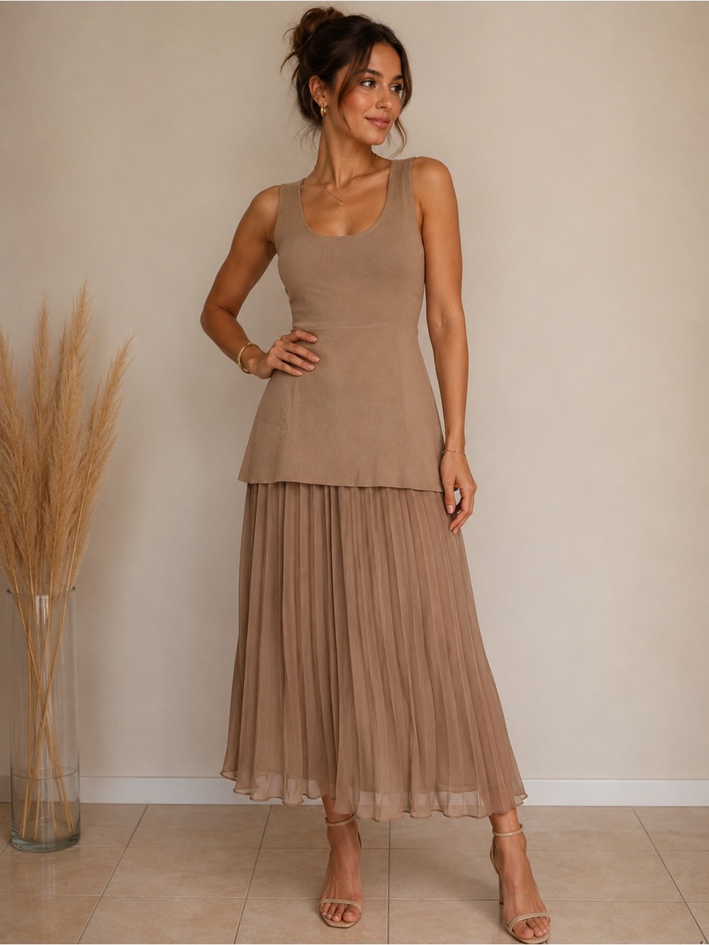 Taupe Sleeveless dress